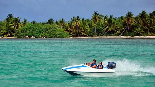 Punta Cana: Dobrodružství na motorovém člunu a šnorchlování — Guided tour and outdoor activity