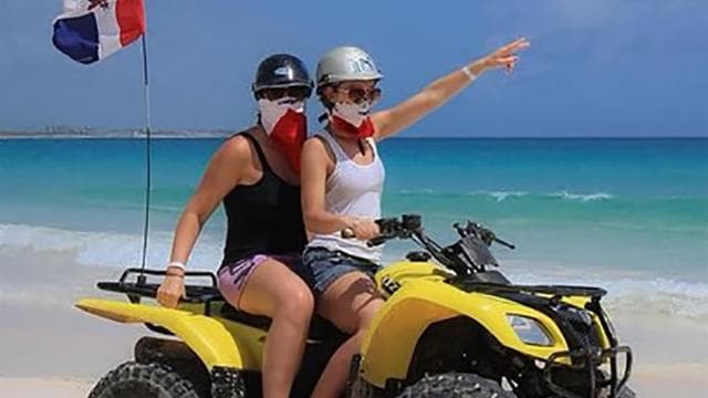 Punta Cana: ATV Adventure s jeskyní Taino a pláží Macao — Guided tour and outdoor activity