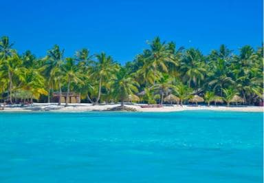 Punta Cana: Katamaran-Kreuzfahrt mit Schnorcheln und offener Bar — Guided tour and outdoor activity